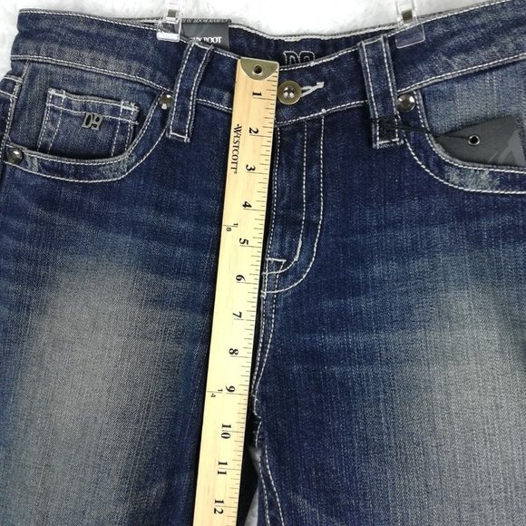 D9 District 9 Womens Jeans Turner Curvy Boot Blue Denim Jeweled Dark Wash 30 New - Picture 9 of 16